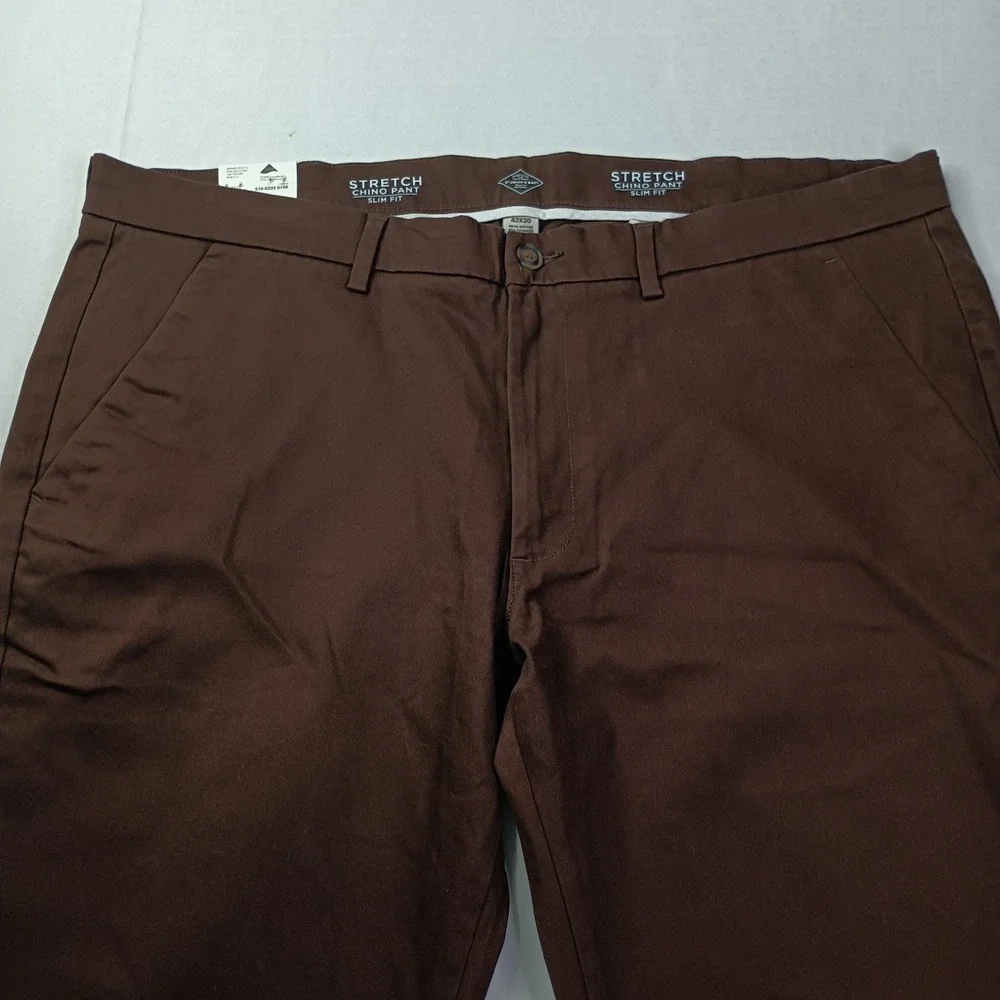 St. John's Bay Chino Pants Men's Size 42x30 Chocolate Slim Fit Comfort Stretch